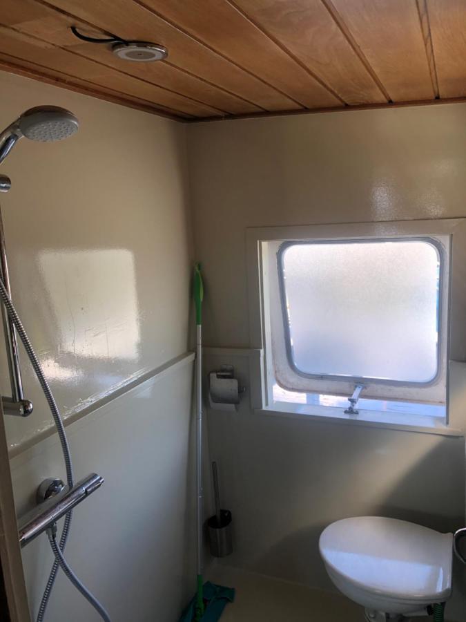 Floating B&B Amsterdam Exterior photo
